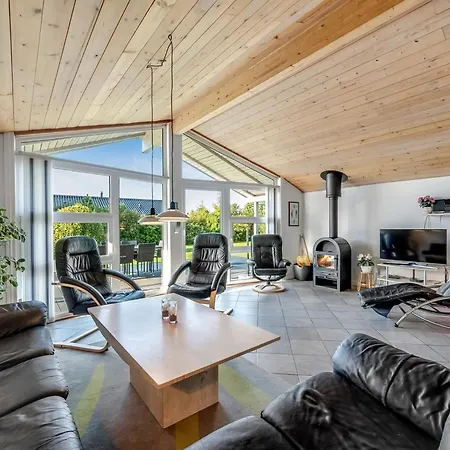 Ingbritt - 700m To The Inlet By Interhome *