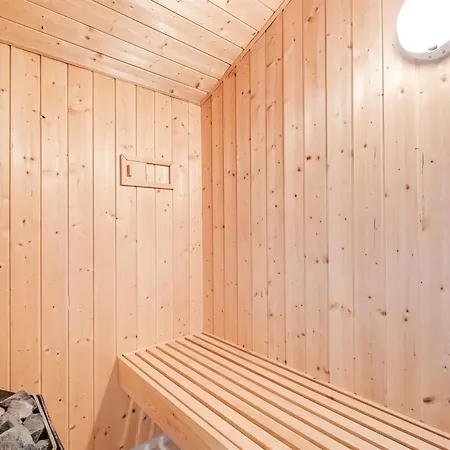 Holiday home Ingbritt - 700m To The Inlet By Interhome
