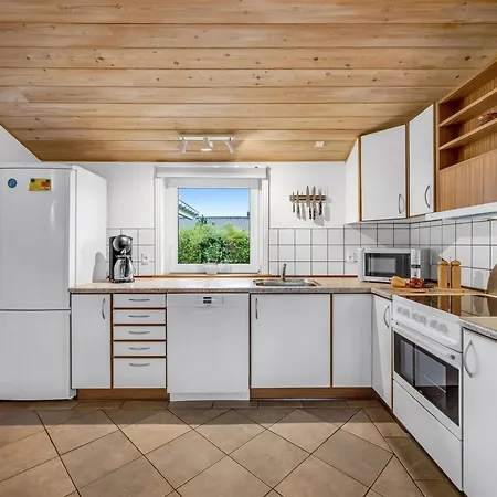 Ingbritt - 700m To The Fjord By Interhome